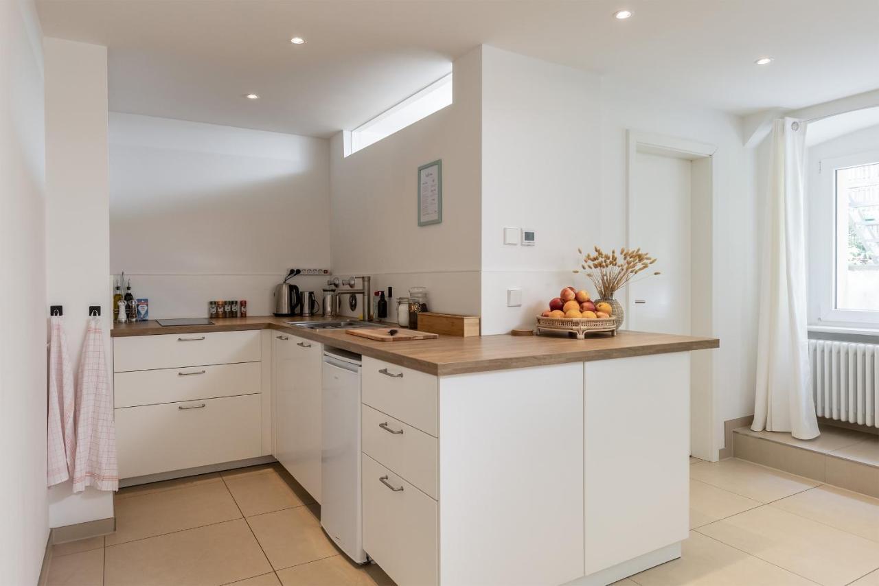 Spacious In Hemholtzkiez Prenzlauer Berg For 8 People Hiddenseer Appartement Berlijn