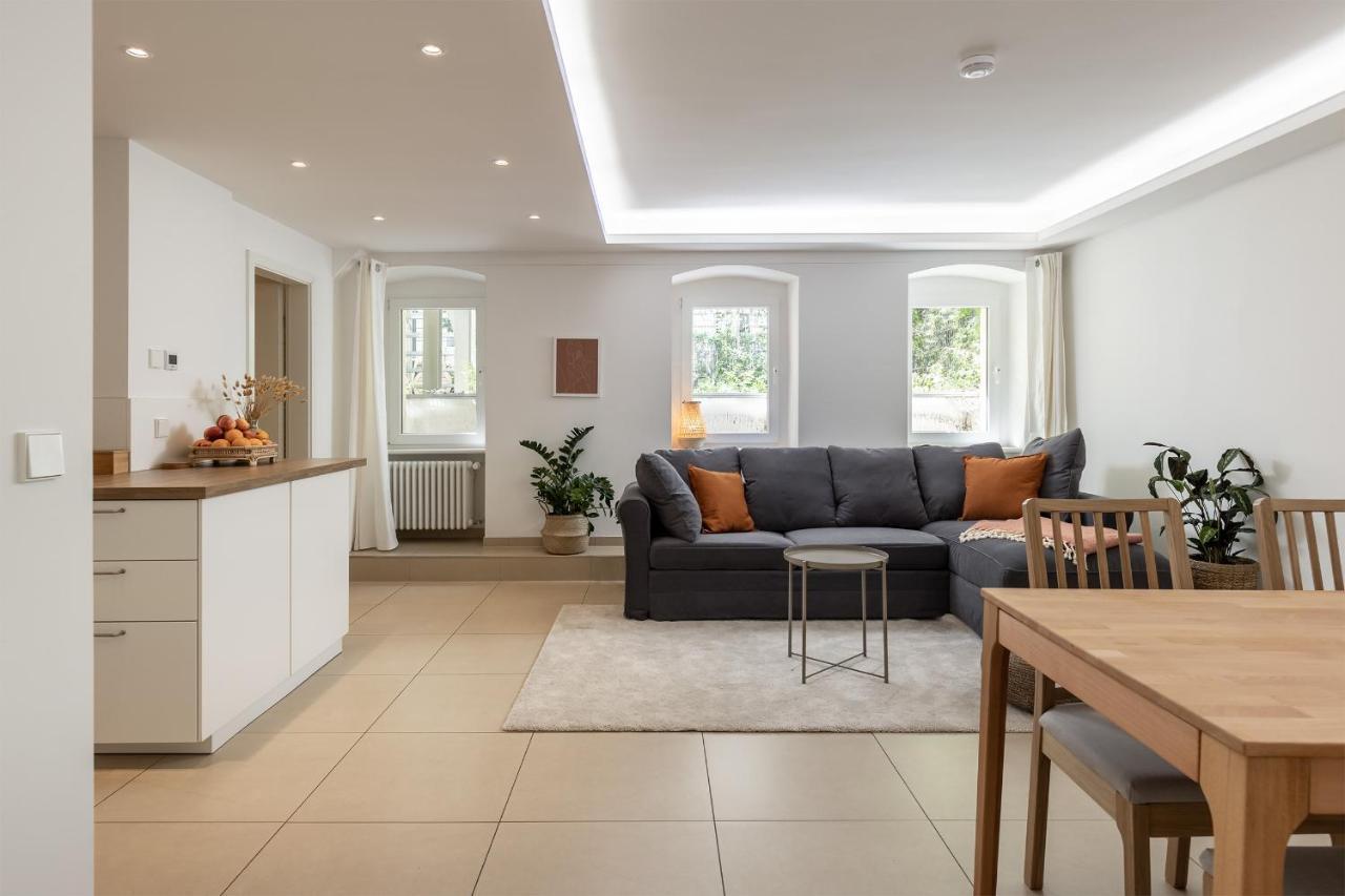 Appartement Spacious In Hemholtzkiez Prenzlauer Berg For 8 People Hiddenseer