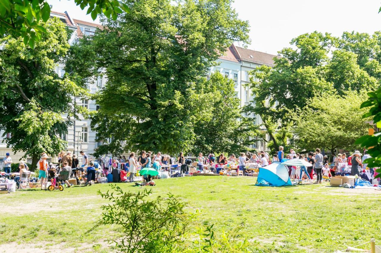 Spacious In Hemholtzkiez Prenzlauer Berg For 8 People Hiddenseer *